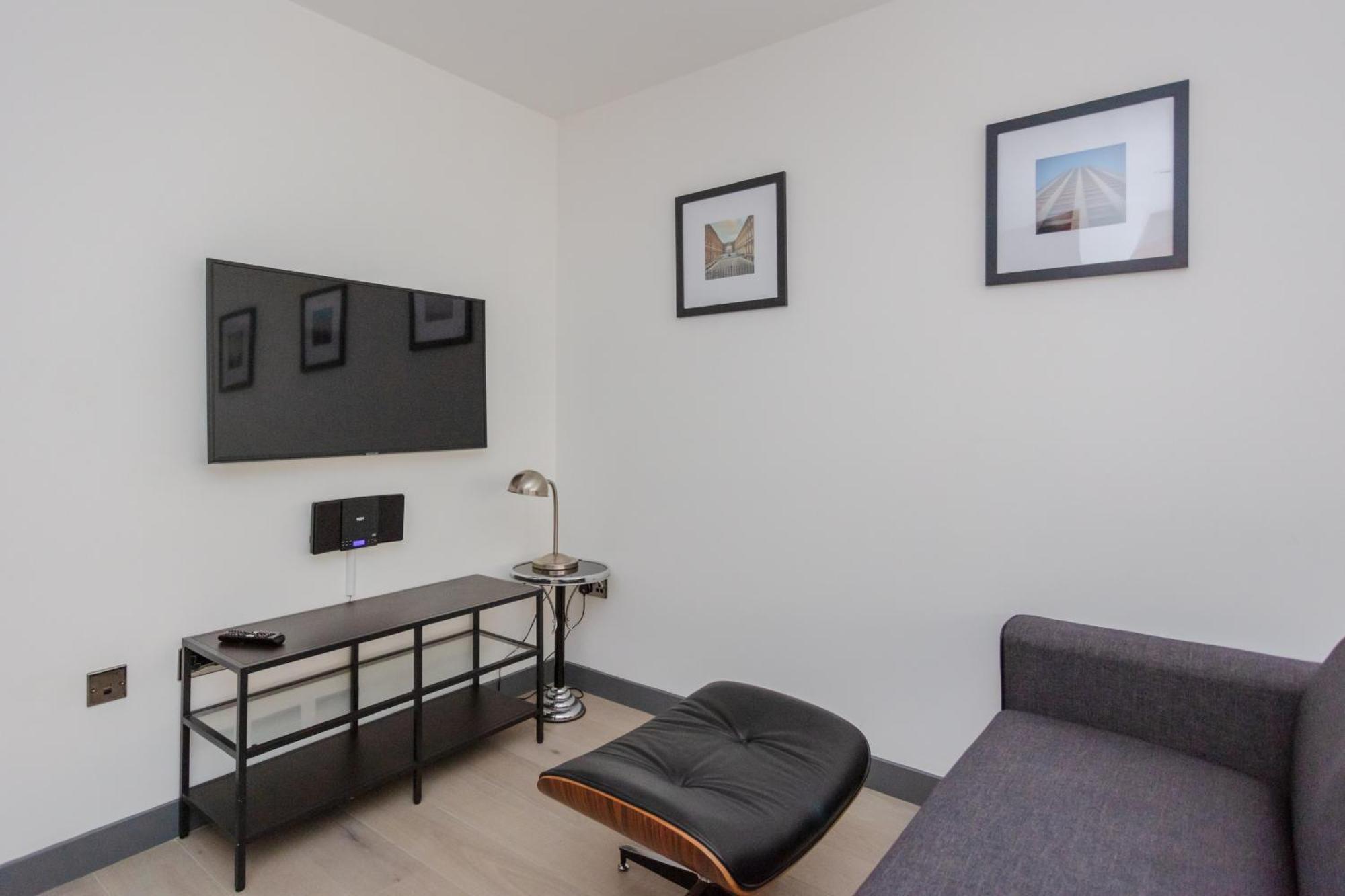 Stylish 1 Bedroom Apartment In Holborn In A Great Location London Exteriör bild