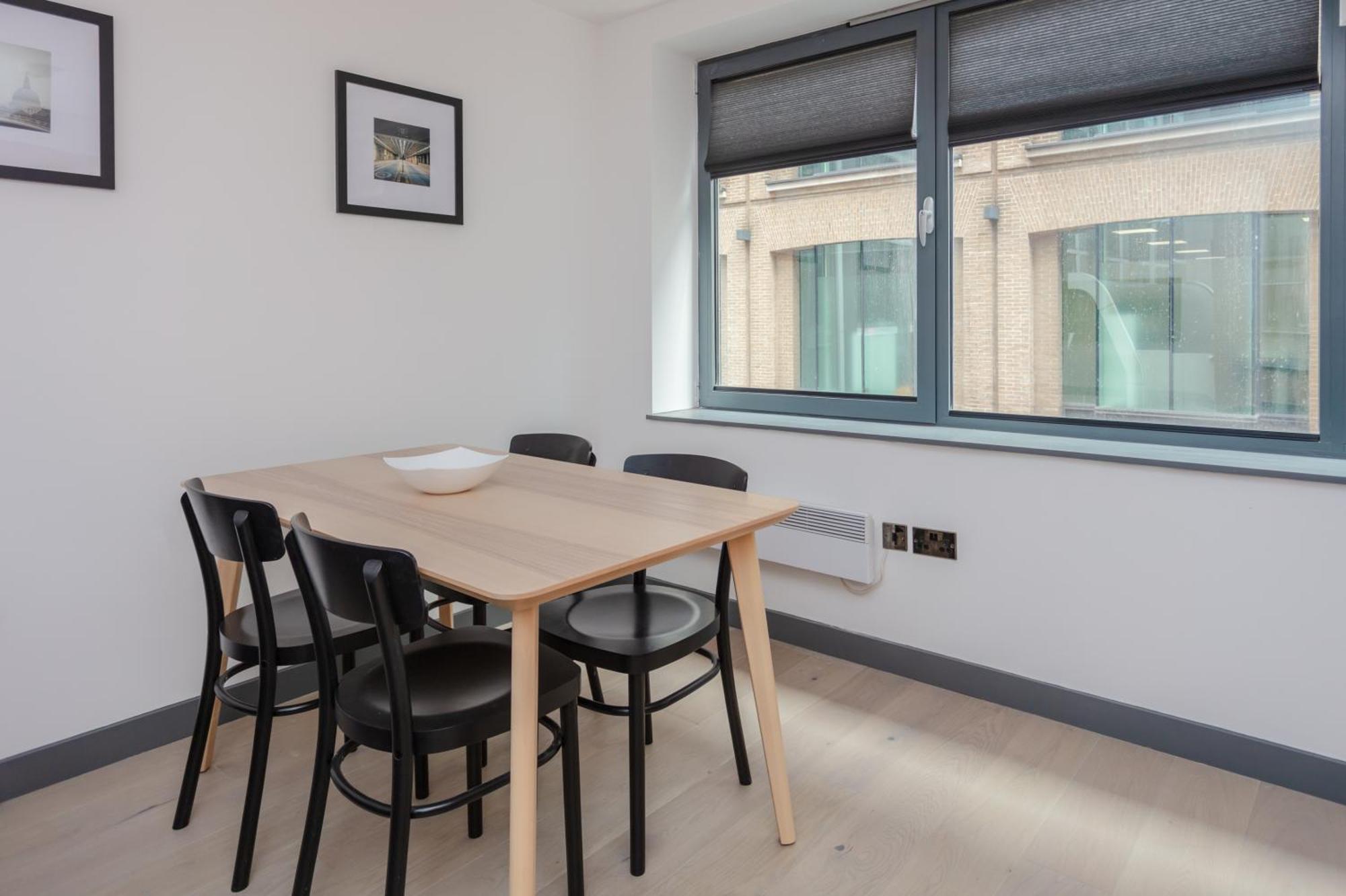 Stylish 1 Bedroom Apartment In Holborn In A Great Location London Exteriör bild